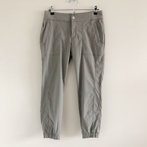 Athleta Trekkie Jogger Pant 2.0 Size 6P